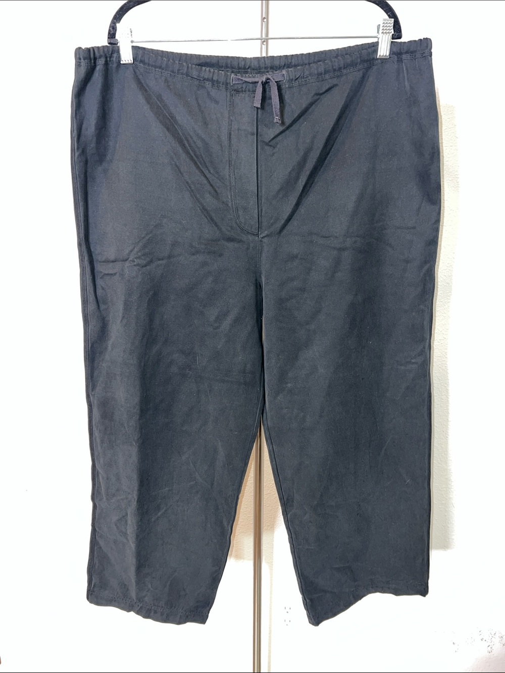 Fitigues Silk Cotton Black Drawstring Casual Crop  Pants